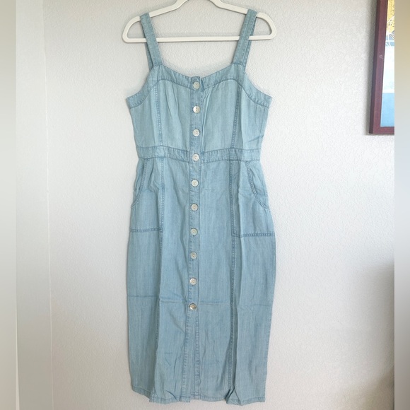 NWT | Celine Button Front Midi Dress | Medium - Picture 5 of 6